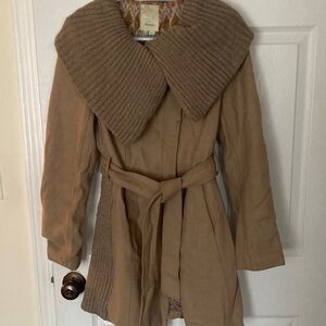 Anthropologie Elevenses Stylish Tan Coat with Oversized Collar Size 6